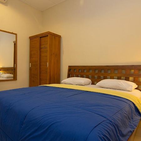 Pondok Nuri Homestay ซานูร์ ภายนอก รูปภาพ
