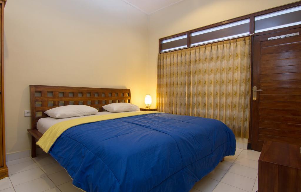 Pondok Nuri Homestay ซานูร์ ภายนอก รูปภาพ