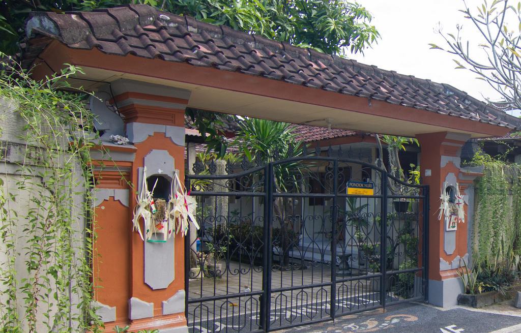 Pondok Nuri Homestay ซานูร์ ภายนอก รูปภาพ